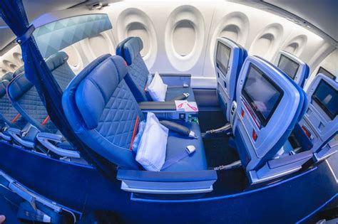Delta comfort plus vs first class. Things To Know About Delta comfort plus vs first class. 
